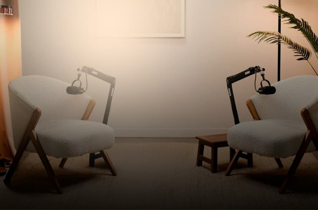DB Studio production environment with professional recording equipment